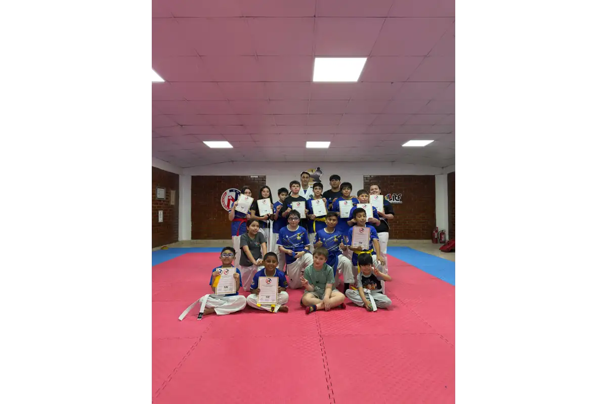 Examen de Grado Septiembre 2025: ¡Exitosa Ceremonia de Promoción!