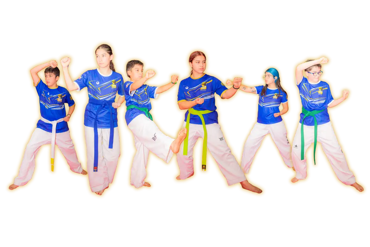 Campeones de Lorca Taekwon-Do celebrando sus logros