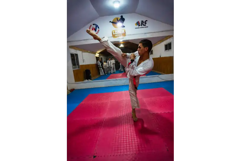 Bu Sabumnim Mathias Silva - Cinturón Negro I Dan