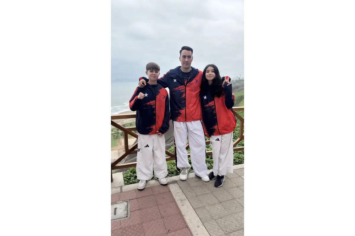 Equipo de Lorca Taekwon-Do en Perú durante el Sudamericano ITF Lima 2026